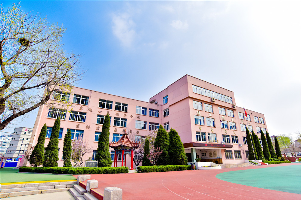 心向阳光花开四方青岛四方小学学校介绍