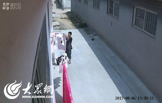 小偷偷女人内衣_内衣性感女人(3)