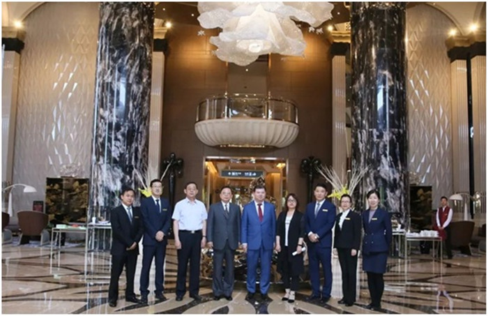 青岛星河湾酒店荣任青岛市旅游饭店业协会副会长单位