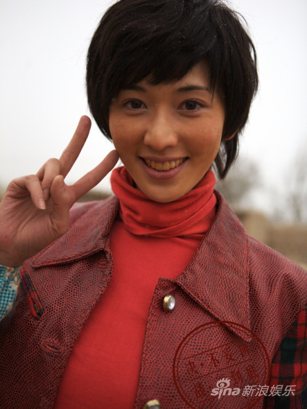 林志玲《刹马镇》扮丑求突破糙皮肤黄牙雷人